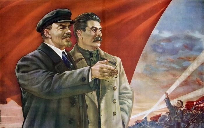 Рис. 1. В. И. Ленин и И. В. Сталин