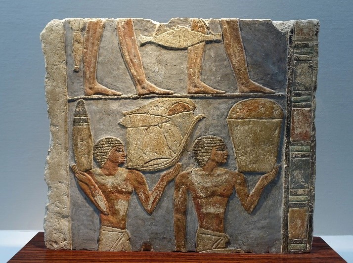 Рис. 5. Древнеегипетский рельеф на камне