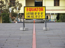 <strong>Рис. 7. Экватор в Эквадоре</strong>