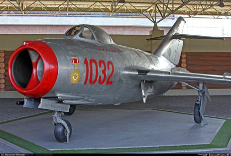 Рис. 5. МиГ-15