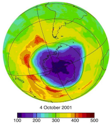 <strong>Рис. 11. Озоновая дыра над Антарктидой</strong>