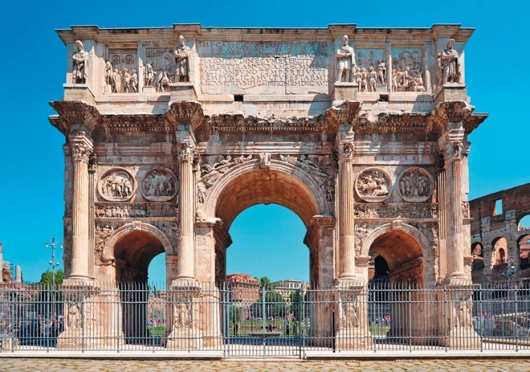 Рис. 2. Триумфальная арка императора Константина. Современная фотография